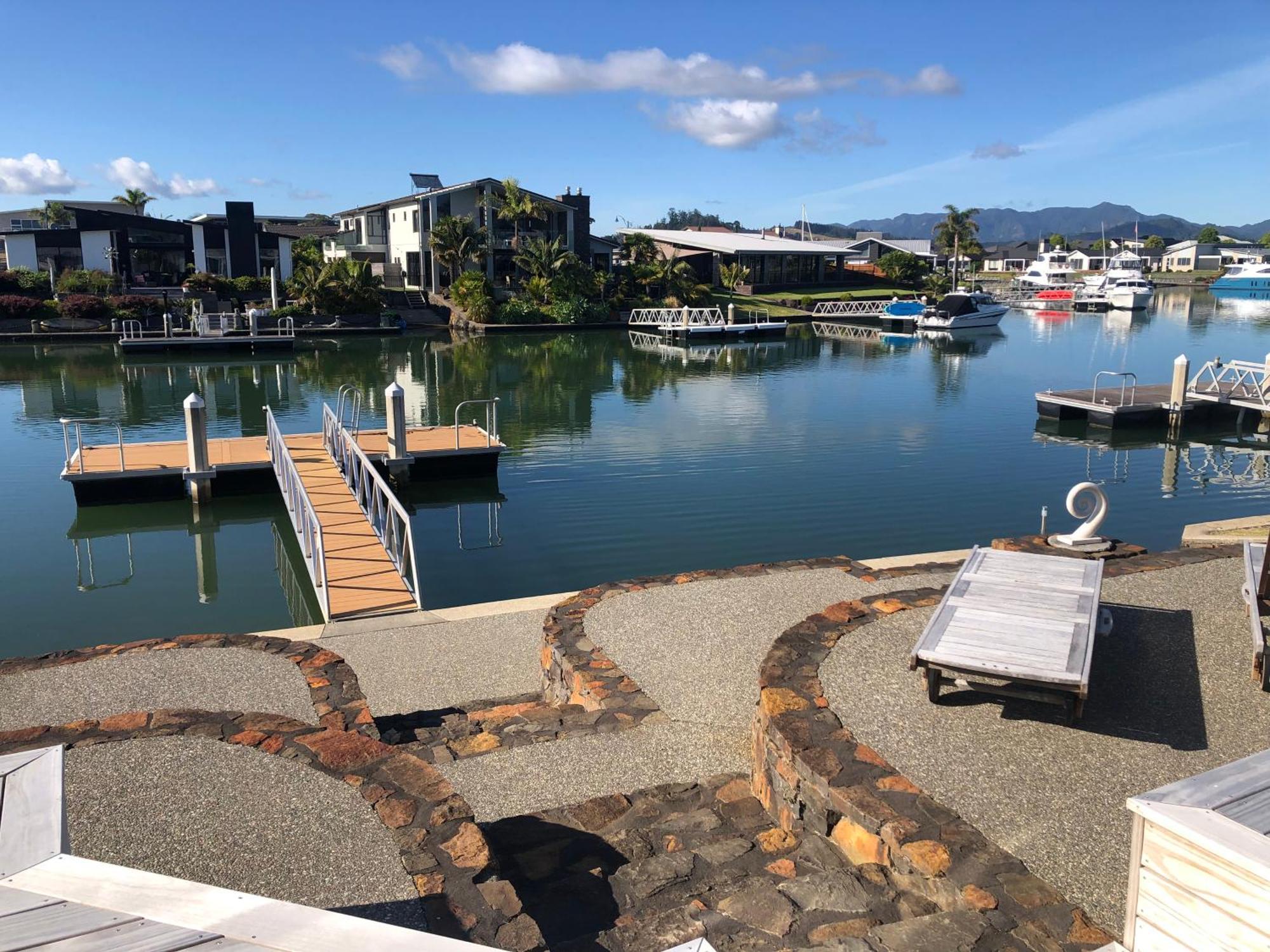 Mermaid Waterways Apartment Whitianga Exterior photo